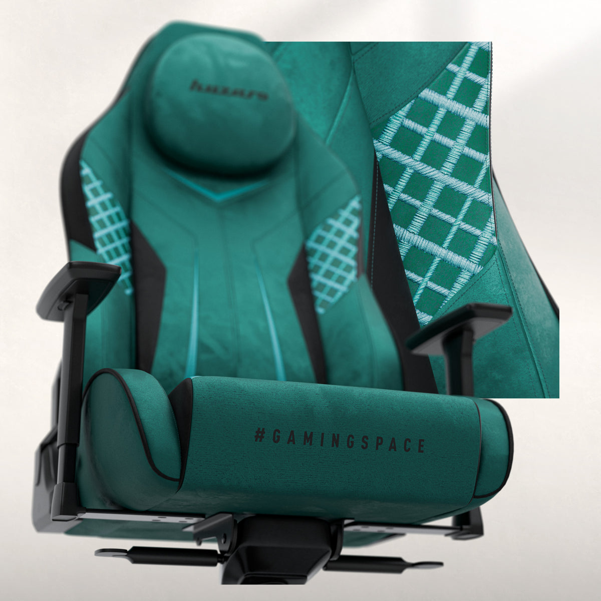 Huzaro Force 8.3 Green suede gaming chair