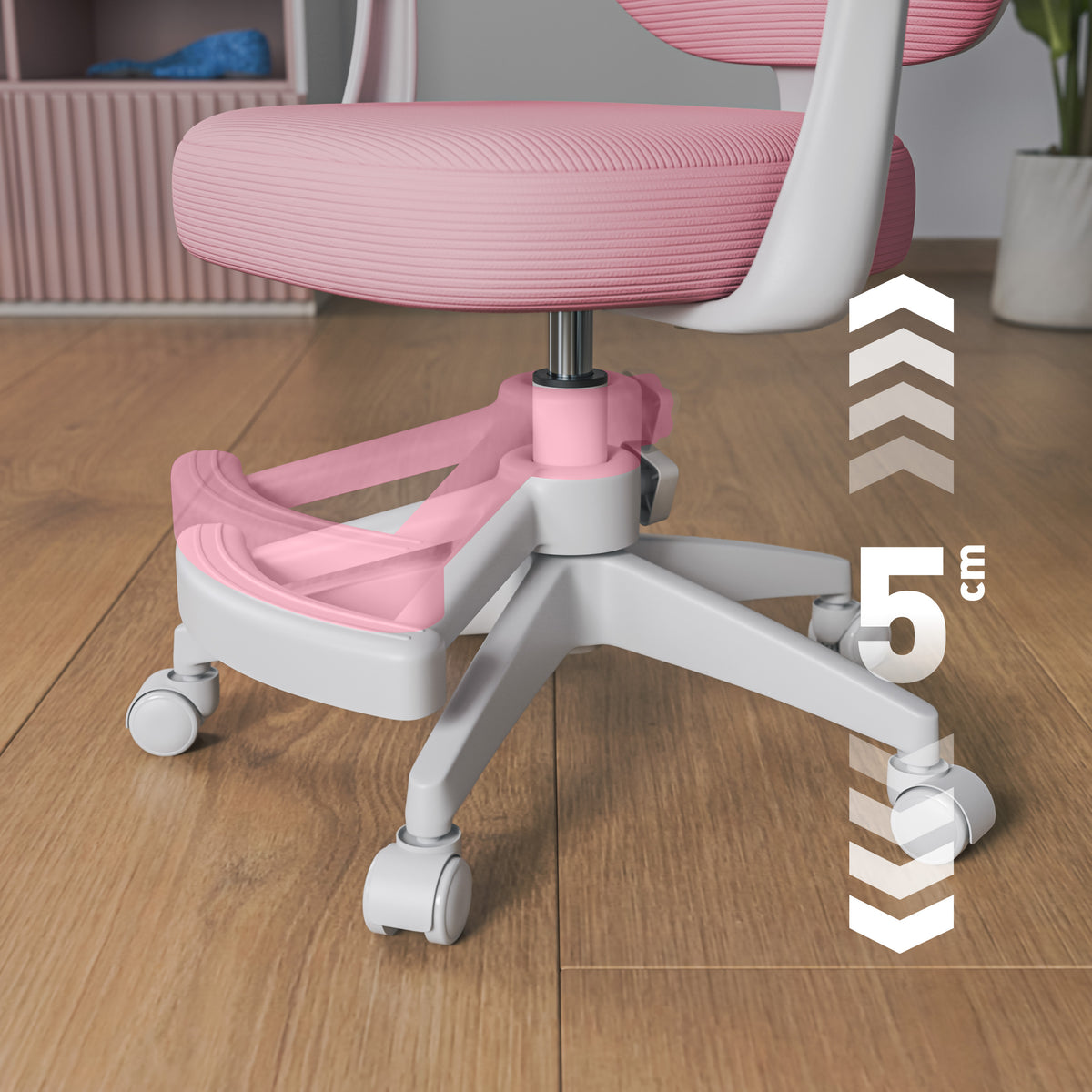 Adjustable footrest