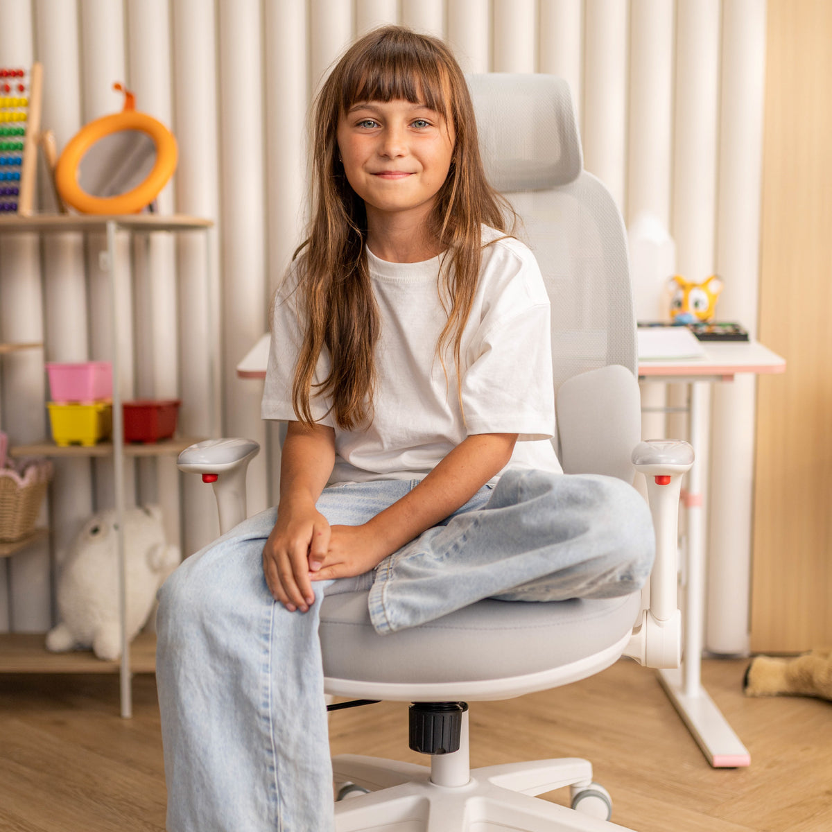 Mark Adler Junior 6.3 Grey Ergonomic Children’s Chair