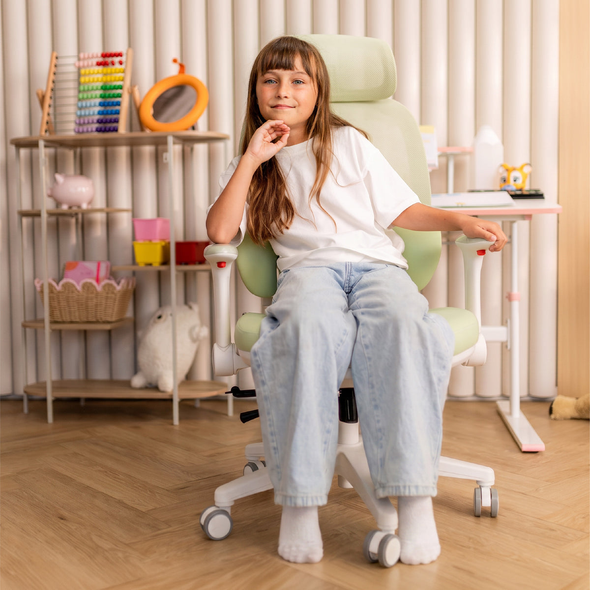 Mark Adler Junior 6.3 Green Ergonomic Children’s Armchair