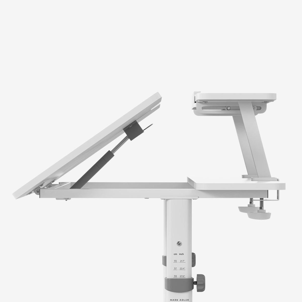 The worktop can be tilted up to 40°