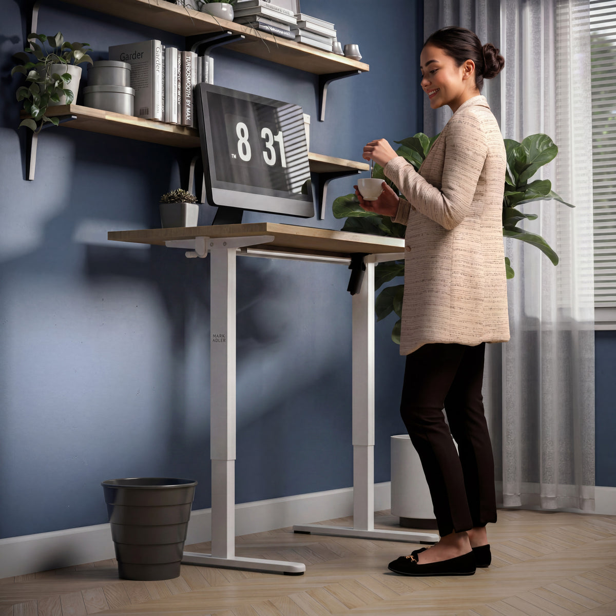 Mark Adler Xeno 1.7 White electric desk frame